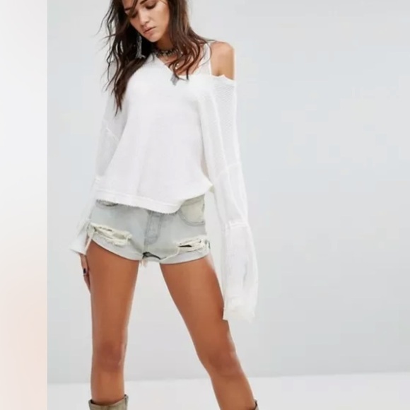FREE PEOPLE SzS WE THE FREE DAHLIA V-NECK top - Picture 1 of 11